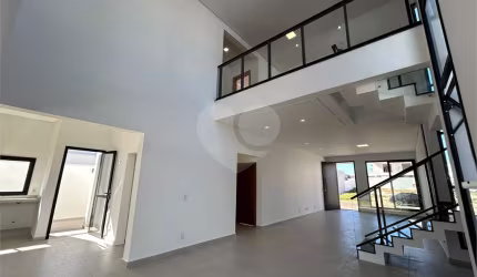 Casa para venda no condomínio de alto padrão Damha IV