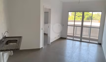 Apartamento novo, nunca habitado, à venda no Edifício Parque dos Girassóis