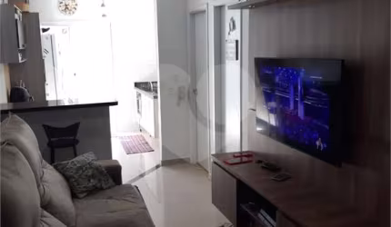 Casa à Venda no Condomínio Moradas II
