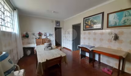 Casa multifuncional a venda na Vila Boa Vista 1