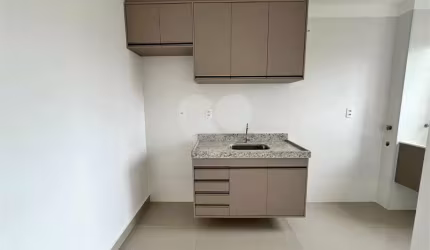 Apartamento para venda ou locação no condomínio Parque das Oliveiras.