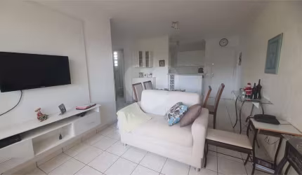 Apartamento à Venda no Residencial Itamaracá