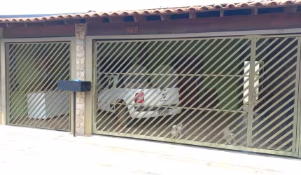 Casa à Venda no Jardim Hikare