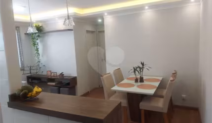 Apartamento Mobiliado no Condomínio Portal do Sol, na Avenida Getúlio Vargas