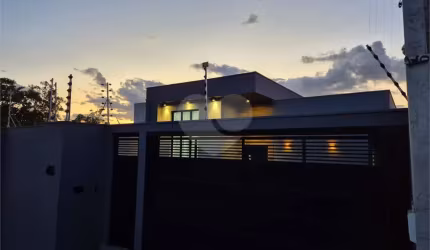 casa a venda no Jardim de Cresci, em São Carlos