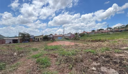 Terreno  à Venda em Descalvado/SP