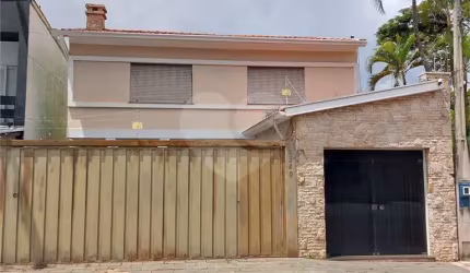 Casa/sobrado para locação no Centro