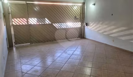 Casa à venda no bairro Romeu Tortorelli-São Carlos/SP