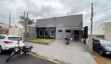 Sala Comercial no Jardim Alvorada.