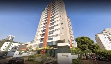 Apto 94m² próximo à Santa Casa