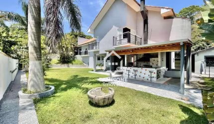 Casa com 4 dormitórios à venda, 408 m² por R$ 1.650.000,00 - Cotia - Cotia/SP