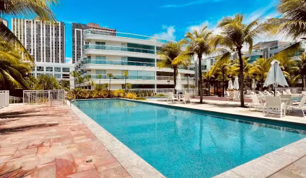 Linda cobertura com 165 m² com  3 quartos no In Mare Bali Resort