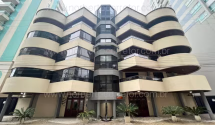 Apartamento 2 dormitórios, quadra mar, Itapema SC