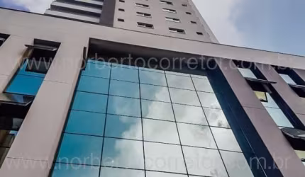 APARTAMENTO A VENDA EM MEIA PRAIA  04 SUÍTES