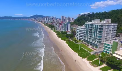 APARTAMENTO FRENTE MAR A VENDA EM MEIA PRAIA