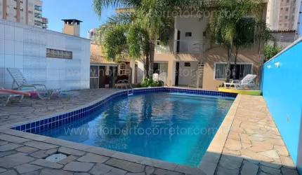 CASA 40 PESSOAS  TEMPORADA COM PISCINA  MEIA PRAIA