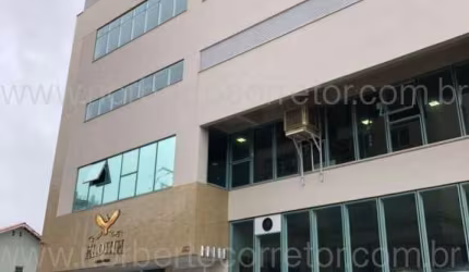 APARTAMENTO DE ALTO PADRAO MOBILIADO