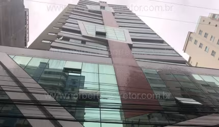 APARTAMENTO 3 SÚITES FINAMENTE MOBILIADO