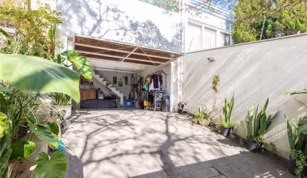 Rua Guilherme Asbahr Neto 463. Chácara Monte Alegre