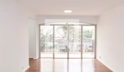 Apartamento à venda com 138m², 4 quartos e 1 vaga
