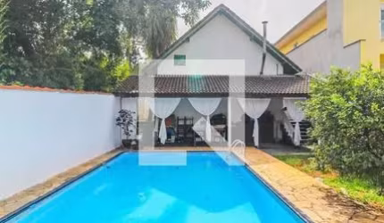 Casa à venda com 400m², 3 quartos e 3 vagas
