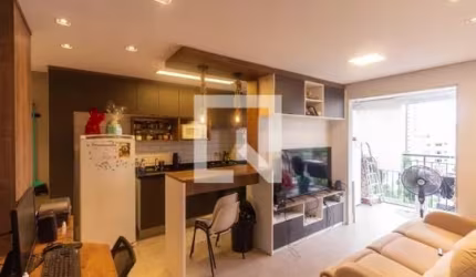 Apartamento no 6º andar mobiliado com 1 dormitório