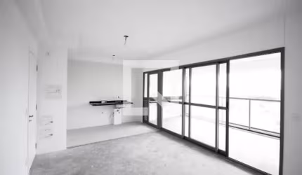 Apartamento no 16º andar com 2 dormitórios e 1 garagem