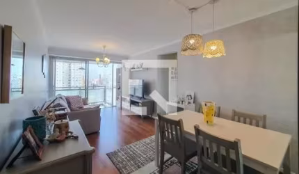 Apartamento no 17º andar com 3 dormitórios e 1 garagem