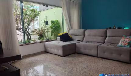 SOBRADO BAIRRO JARDIM EXCELENTE PARA COMÉRCIO OU RESIDÊNCIA