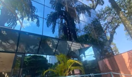 Prédio para Locação em São Paulo, Moema