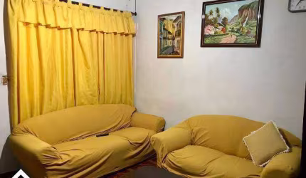 Casa térrea em Utinga