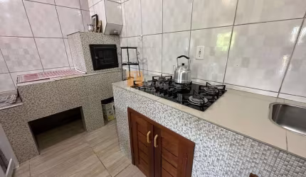 Casa com 2 quartos à venda na Franciele Da Rosa Santo, 1, Praia Azul, Arroio do Sal por R$ 260.000