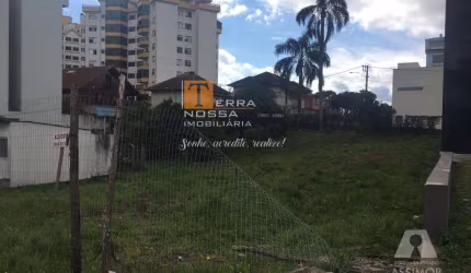 Terreno comercial para alugar na Rua Alberto Torres, 241, Madureira, Caxias do Sul por R$ 2.500