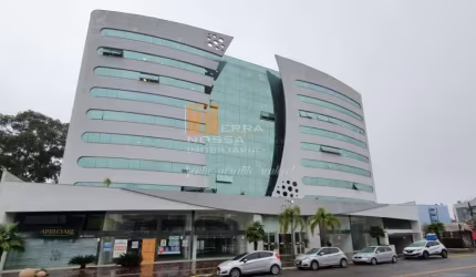 Sala comercial à venda na Rua Guerino Sanvitto, 704, Sanvitto, Caxias do Sul por R$ 320.000