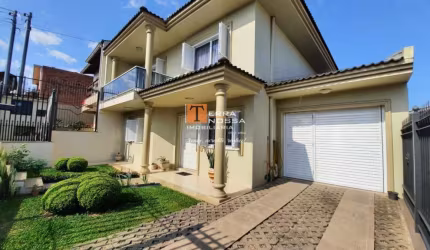 Casa com 3 quartos à venda na Travessa Vacaria, 566, Kayser, Caxias do Sul por R$ 985.000
