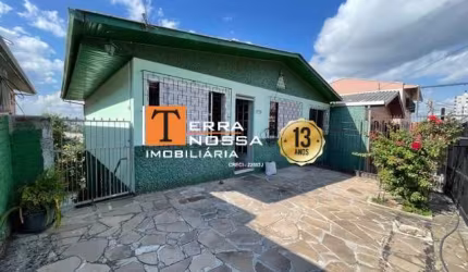 Casa com 5 quartos à venda na Rua Botafogo, 2090, Universitário, Caxias do Sul por R$ 450.000
