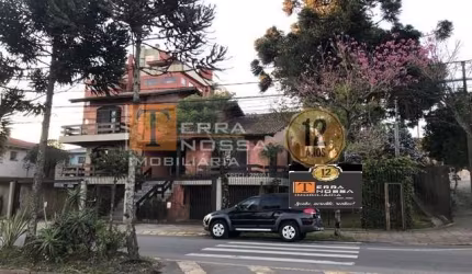 Casa com 5 quartos à venda na Avenida Abramo Randon, 125, Interlagos, Caxias do Sul por R$ 2.120.000