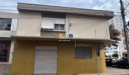 Casa com 3 quartos à venda na Rua Moreira César, 1, Pio X, Caxias do Sul por R$ 1.300.000