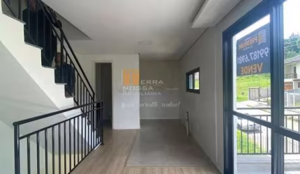Casa com 2 quartos à venda na Rua Justino Pedro Bulla, 309, Nossa Senhora da Saúde, Caxias do Sul por R$ 535.000