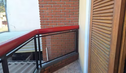 VENDO LINDO SOBRADO-FL42