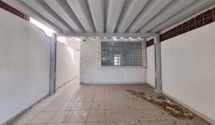 SOBRADO PARA USO COMERCIAL LOCALIZADO NA EIRAS GARCIA COM ALTO FLUXO DE PESSOAS-FL52