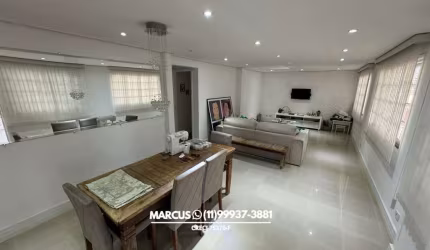 Casa Térrea no Butantã com 3 suítes, 4 vagas cobertas, dep. emp. área gourmet. FL23