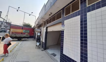 SALÃO COMERCIAL COM 120 M2 FL26