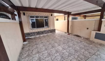 Sobrado 3 dormitórios e 2 vagas FL14