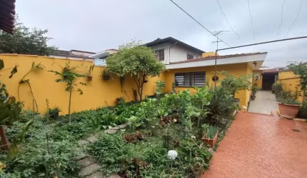 CASA TÉRREA 3 QUARTOS 4 BANH 5 VAGAS           FL21