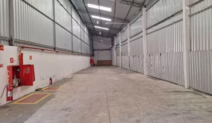 GALPÃO COM 360 M2 FL26
