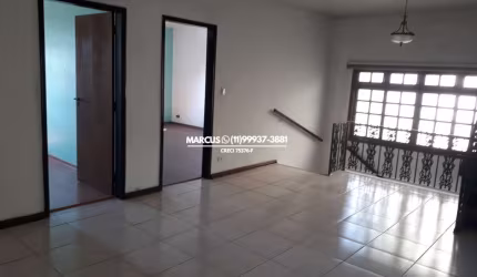 COTIA CASA SP II C/ 4 DORMS; SUÍTE, PISCINA, 360M² 7 VAGAS DE GARAGEM. FL23
