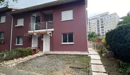 Sobrado Amplo e Confortável na VILA SÃO FRANCISCO! FL43
