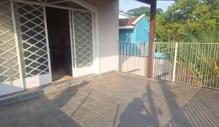 Sobrado Peri Peri: 169 metros, 4 dormitórios, 2 vagas