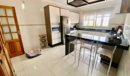 Sobrado 223m2 em Osasco,3 suítes,5 vagas, espaço goumert. FL13